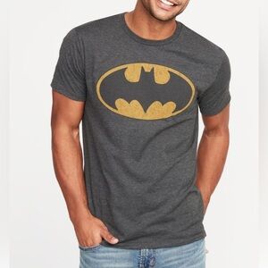 Old Navy Batman Short Sleeve Tee Size Large